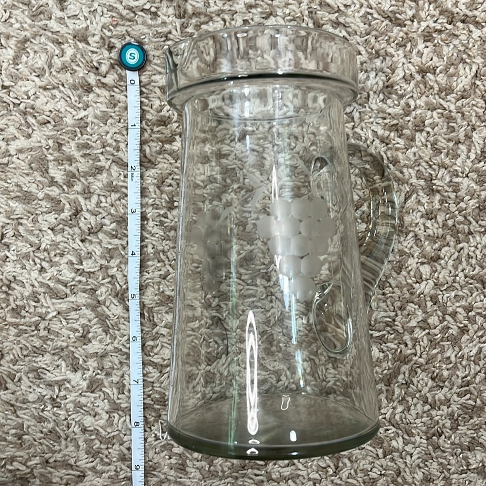 Vintage Grape Etched Carafe Pitcher w/ 11 Matching Glasses - Picture 10 of 14